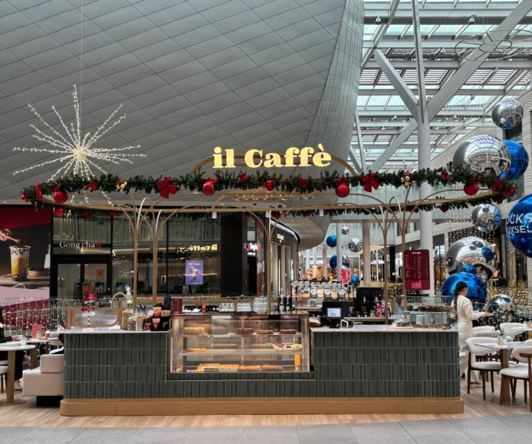 Retail merchandising kiosks